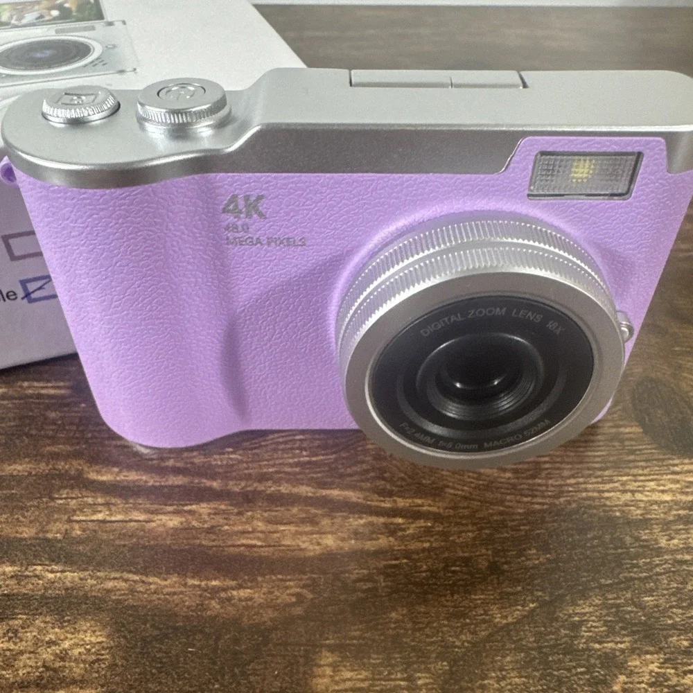 4K‎ Digital Camera 18X Zoom Portable Camera Vlogging Camera for Teens Students